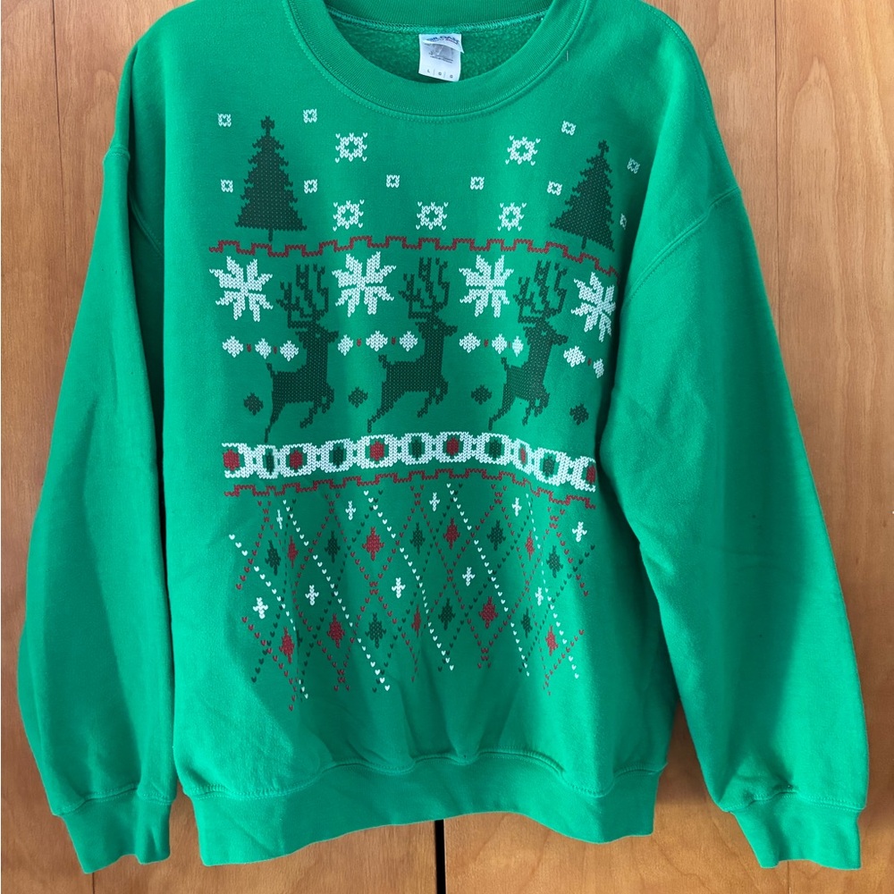 Gildan Green Festive Crewneck Sweater